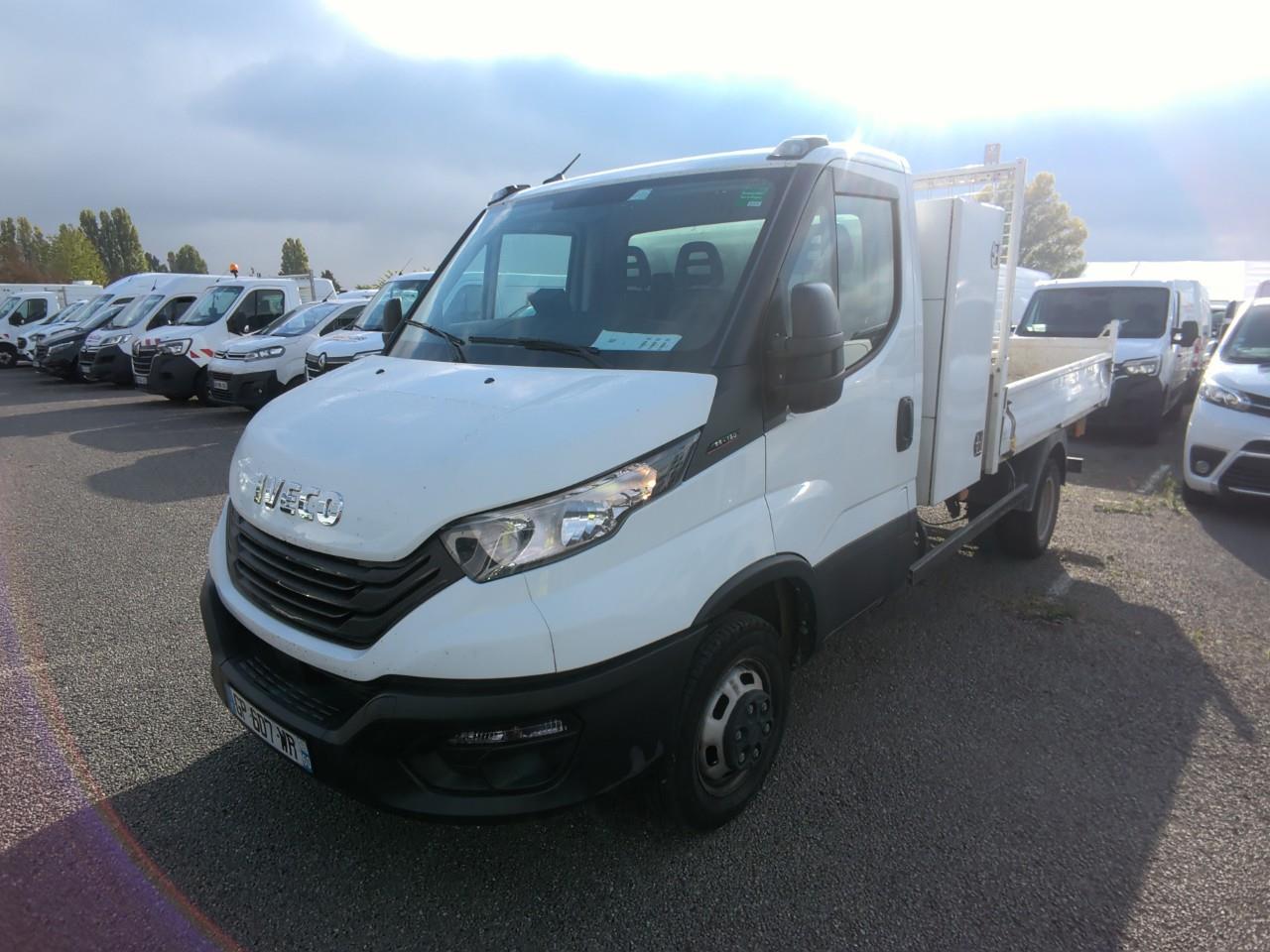 Iveco BENNE 3PL C 35C16H3 + CAM RISK de ocasión