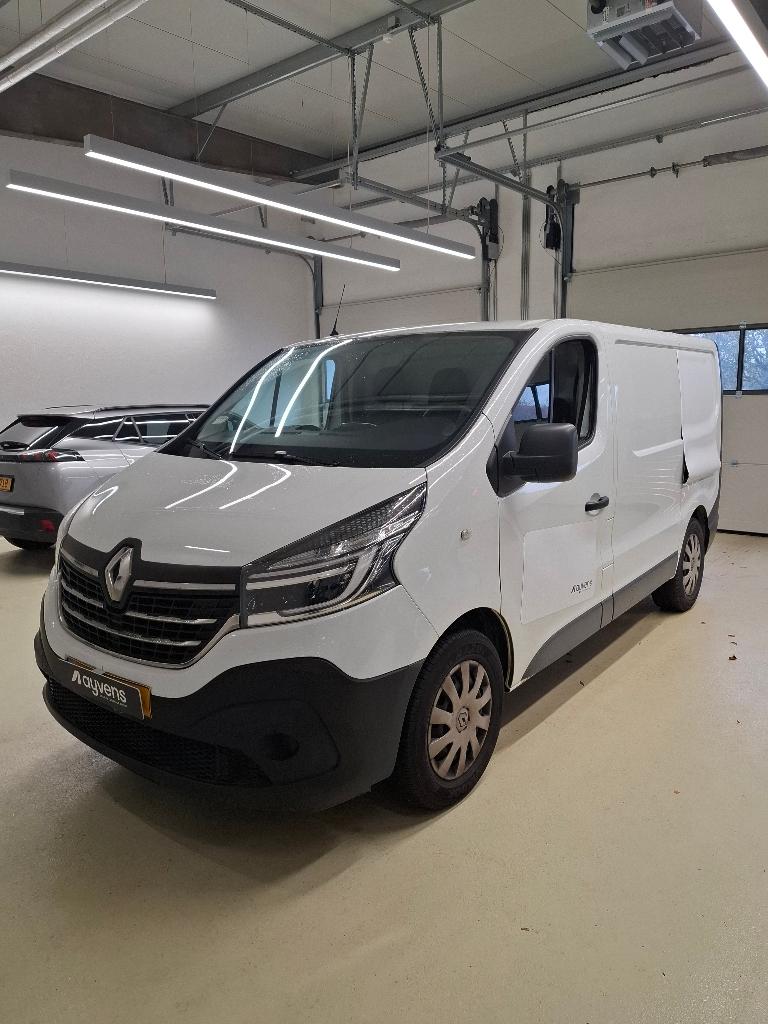 RENAULT TRAFIC 27 FOURGON SWB 1.6 dCi 95cv Grand Confort, Aide au stationnement arriere de ocasión