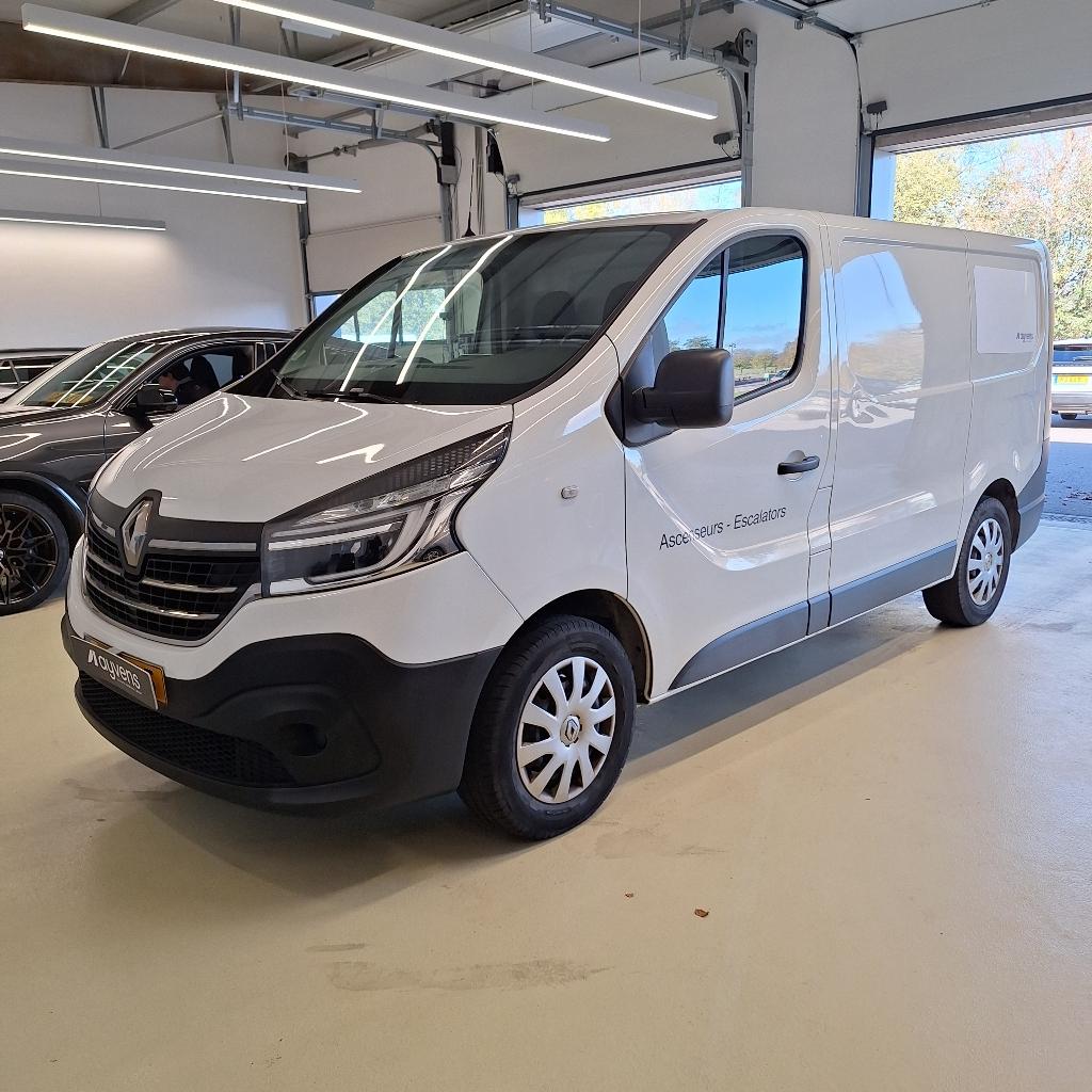 RENAULT TRAFIC 27 FOURGON SWB 1.6 dCi 95CV Grand Confort, Camera de recul de ocasión