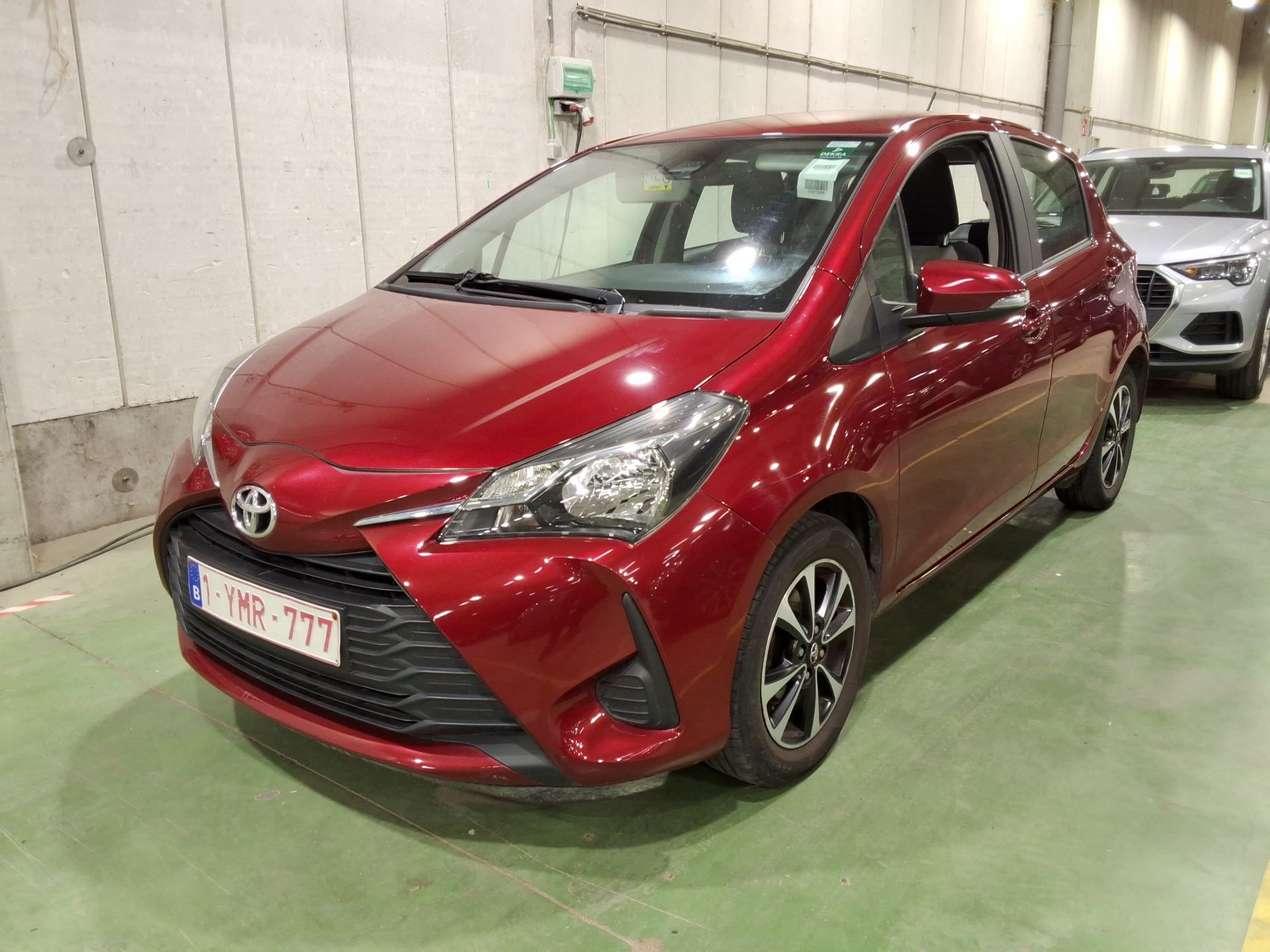 TOYOTA YARIS - 2017 1.5i Dual VVT-iE Connect de ocasión