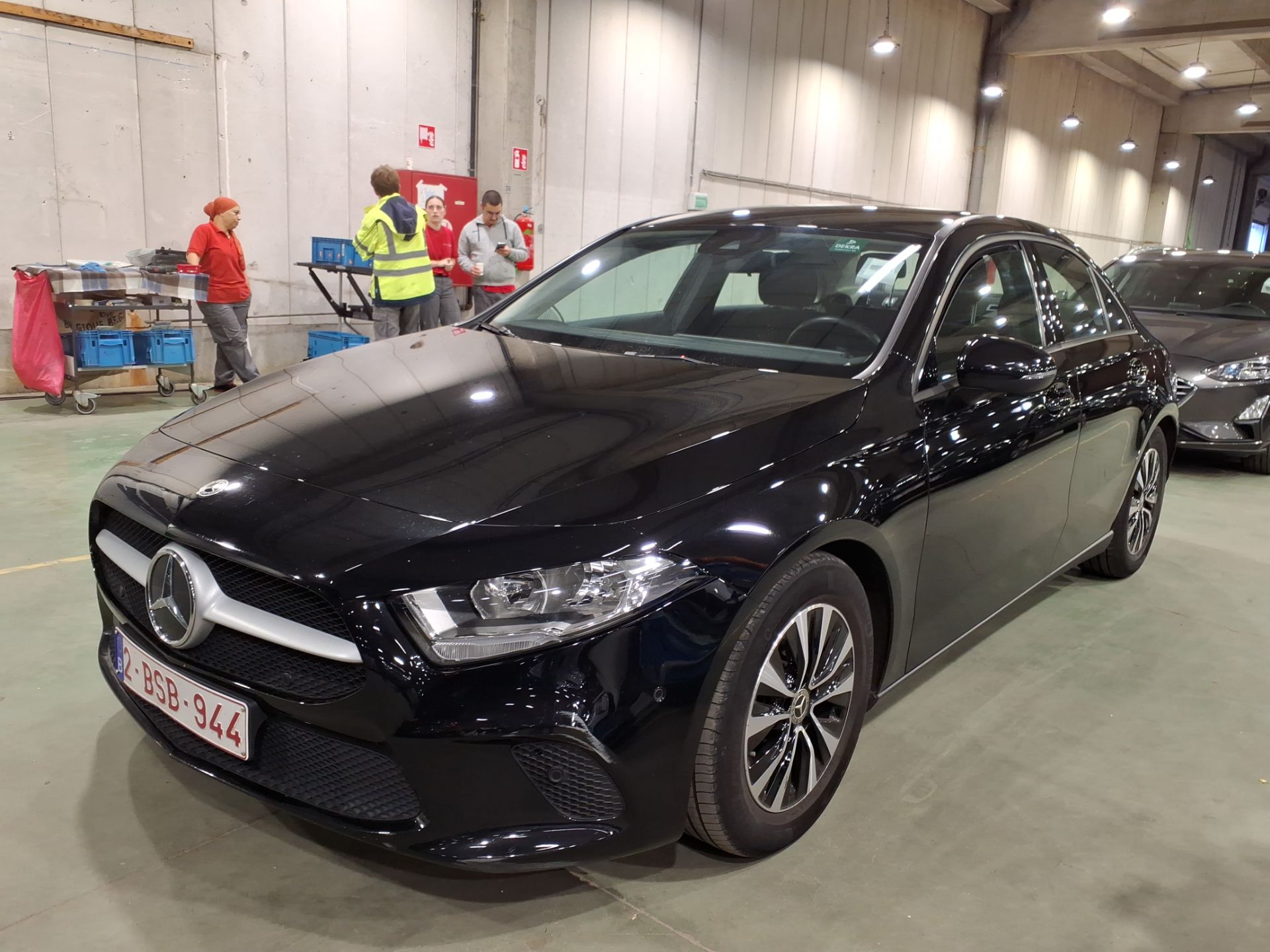 MERCEDES-BENZ A-CLASS 1.3 A 180 ESSENTIAL LINE DCT