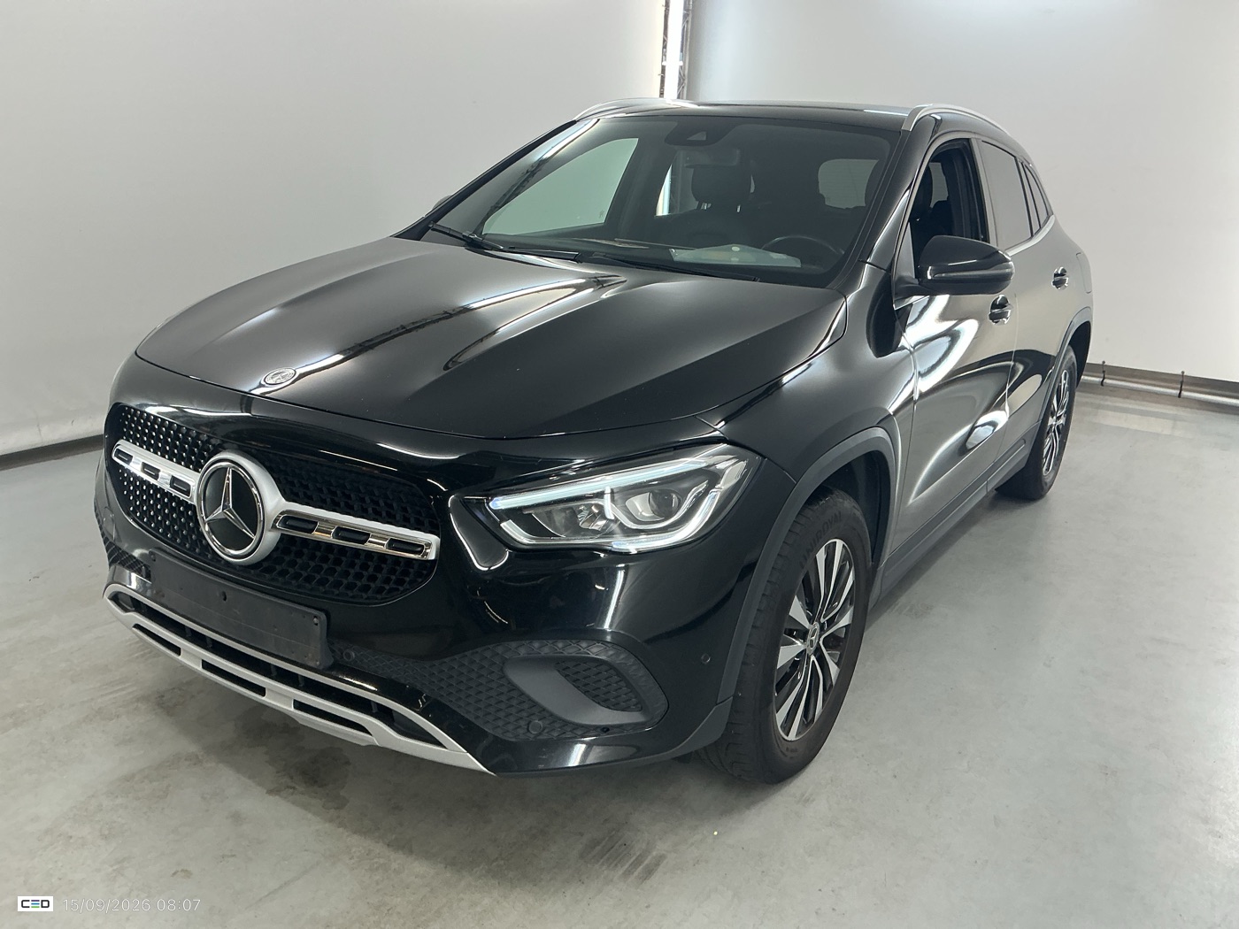 MERCEDES-BENZ GLA 1.3 GLA 250 E DCT BUSINESS SOLUTION