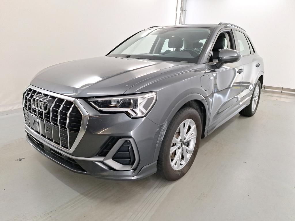 AUDI Q3 1.4 45 TFSI E S TRONIC S LINE de ocasión