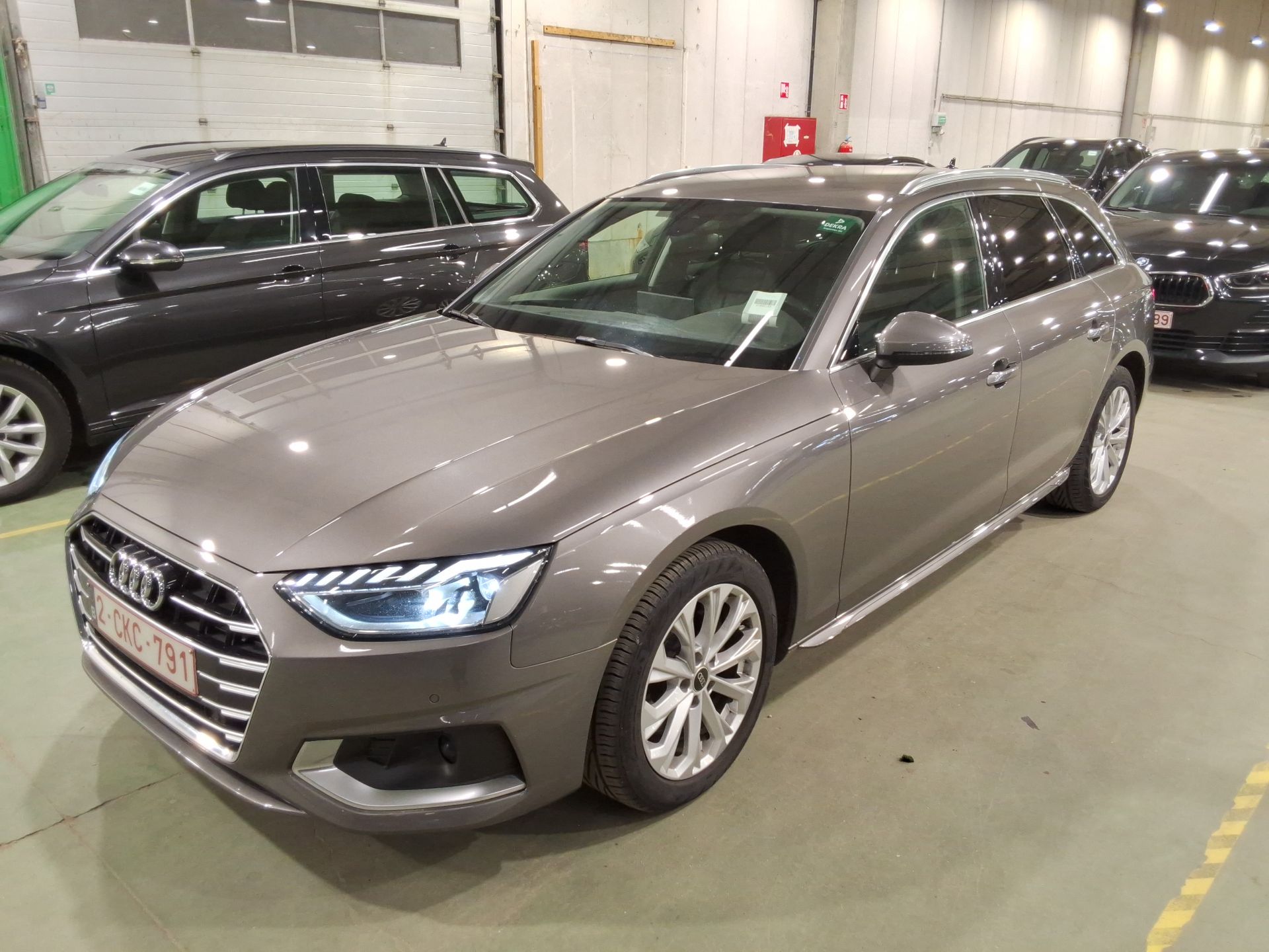 AUDI A4 AVANT 2.0 30 TDI 100KW S TR ADV BUSINESS ED