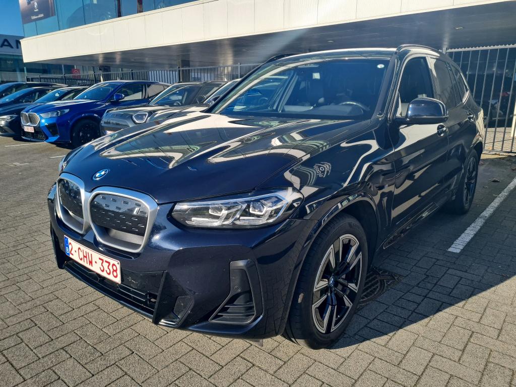 BMW IX3 80KWH AUTO