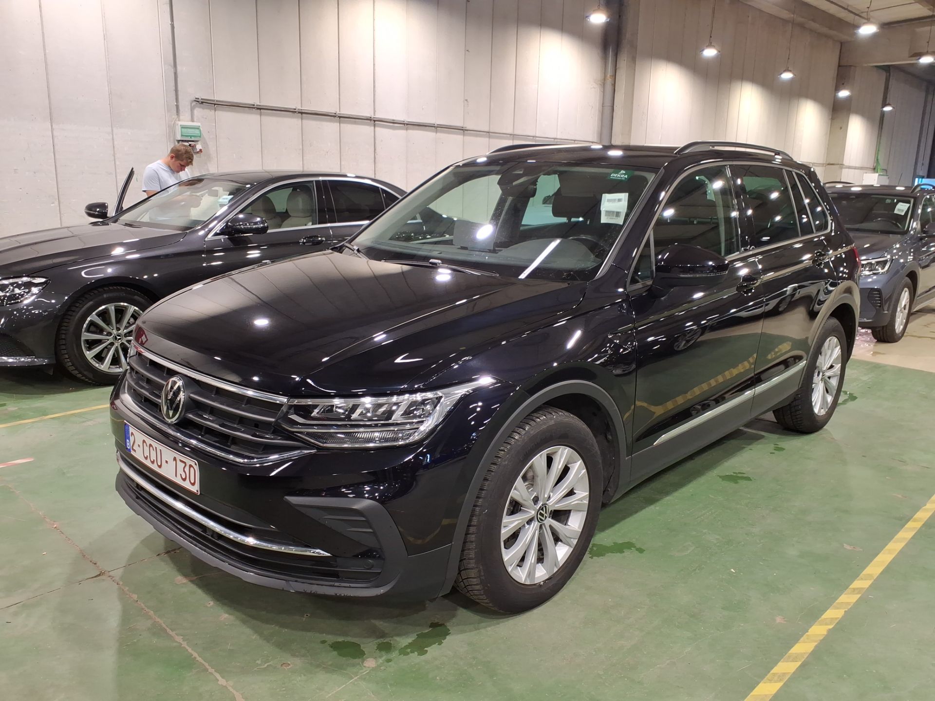 VOLKSWAGEN Tiguan 1.5 TSI 96KW LIFE BUSINESS
