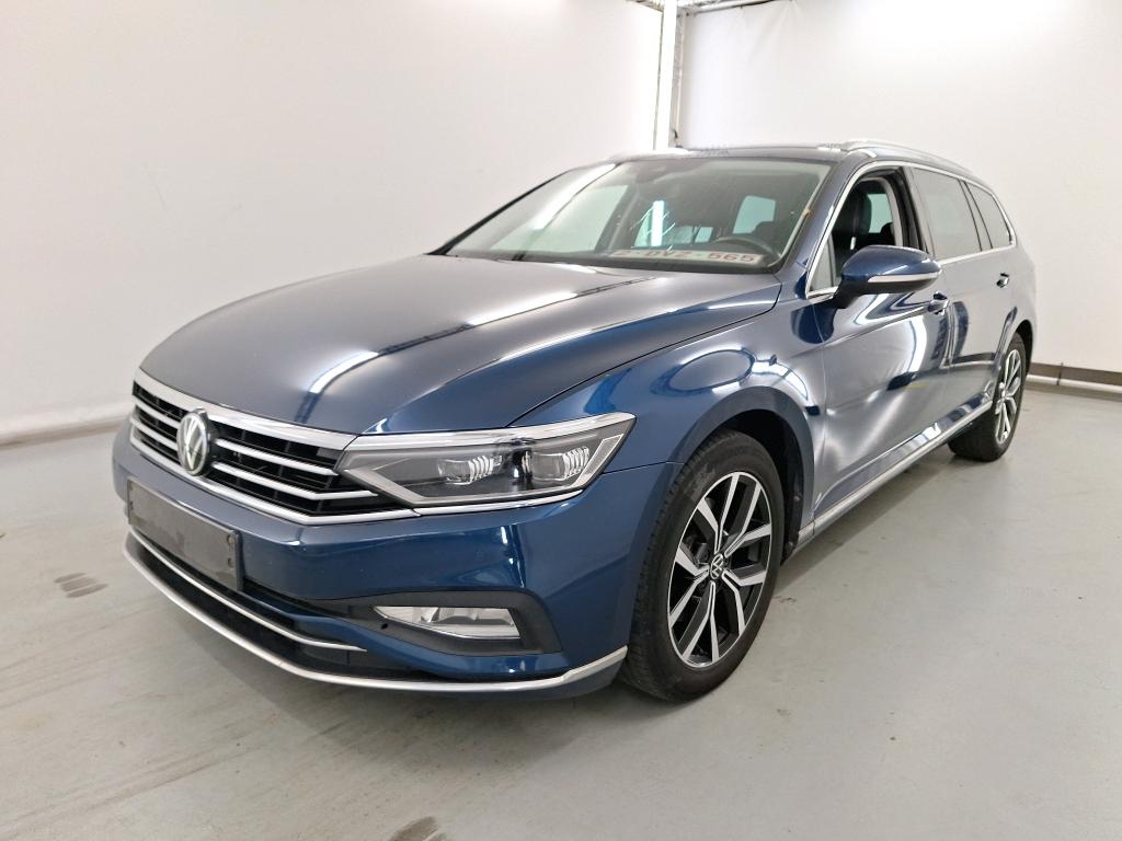 VOLKSWAGEN PASSAT VARIANT 2.0 TDI SCR MSQ 110KW VARIANT ELEGANCE B de ocasión