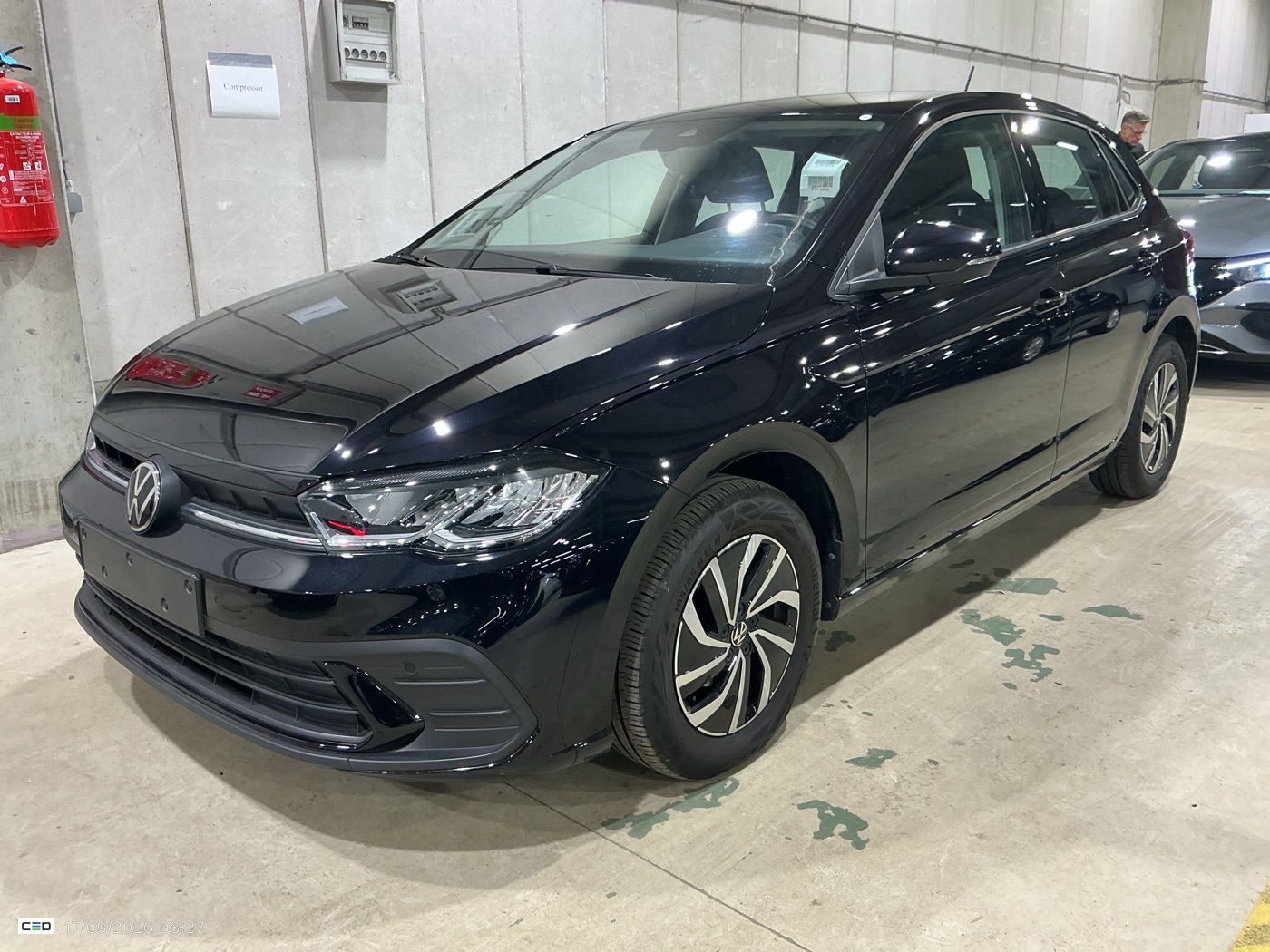 VOLKSWAGEN POLO 1.0 TSI LIFE BUSINESS